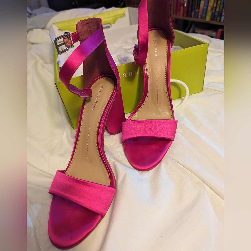 Gianni bini block heels